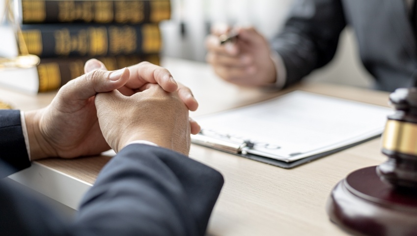 Why It’s Important to Choose an Attorney Who Understands How Criminal Proceedings Can Affect Your Civil Lawsuit